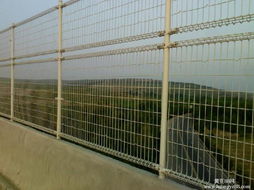 雙圈護(hù)欄網(wǎng) 規(guī)格解析、價(jià)格構(gòu)成與現(xiàn)貨廠家選購(gòu)指南